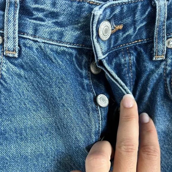 We The Free Maggie Mid Rise Distressed Jeans Button Fly Ripped Denim Size 28 - Picture 4 of 11